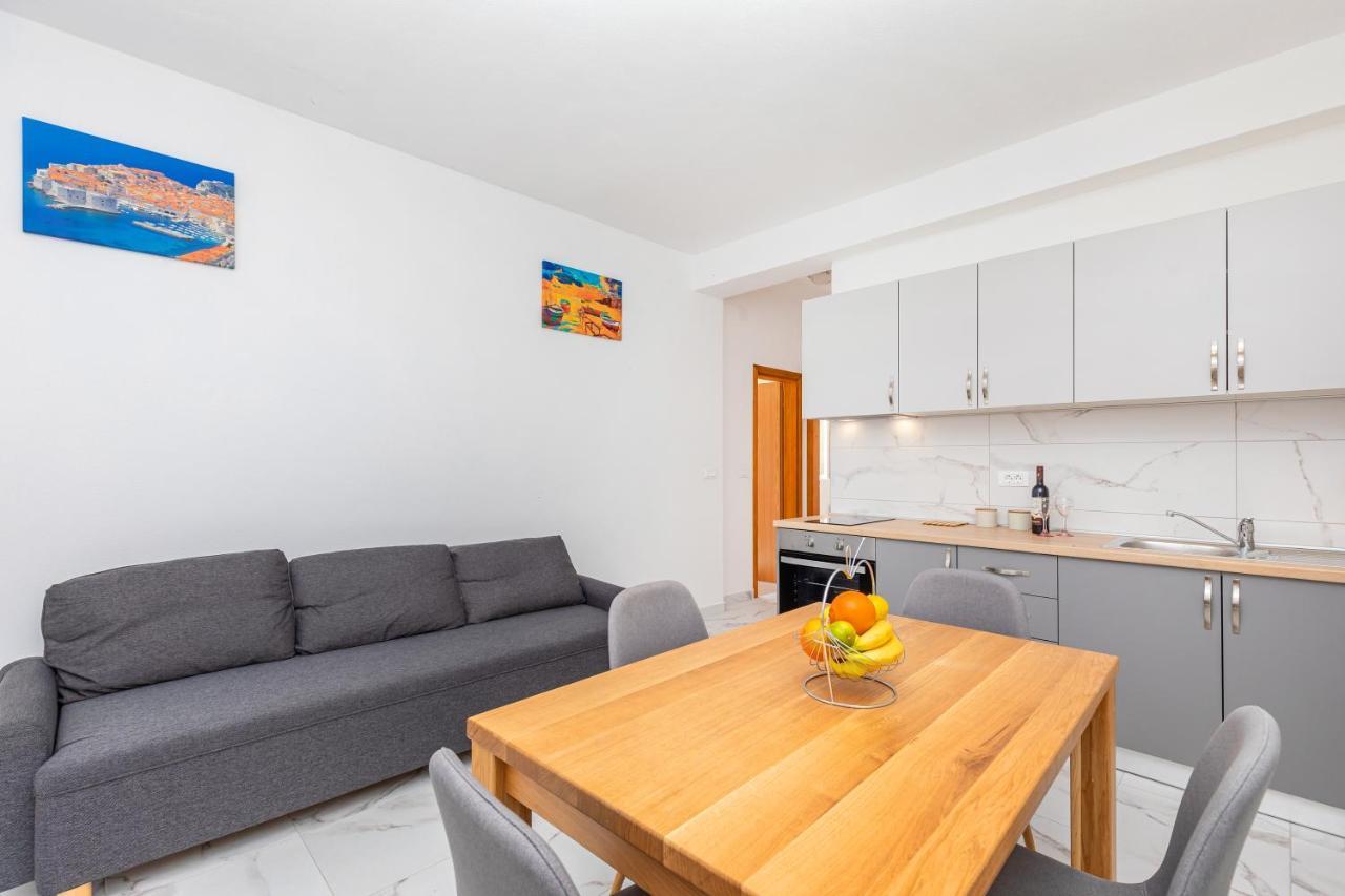 Olive Tree Apartment 1 Prijevor Экстерьер фото